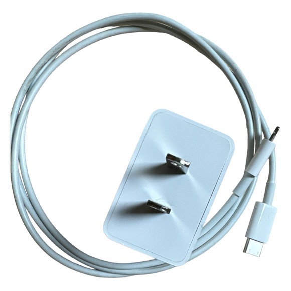 Puregear charging cube & cable - Picture 3 of 4